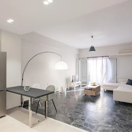Center In Great Location Apartamento Iráclio