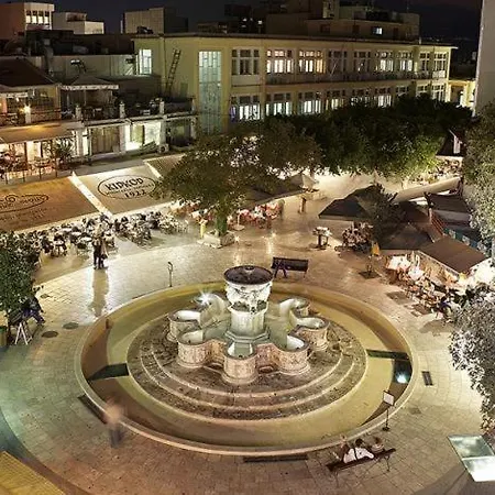 Center In Great Location